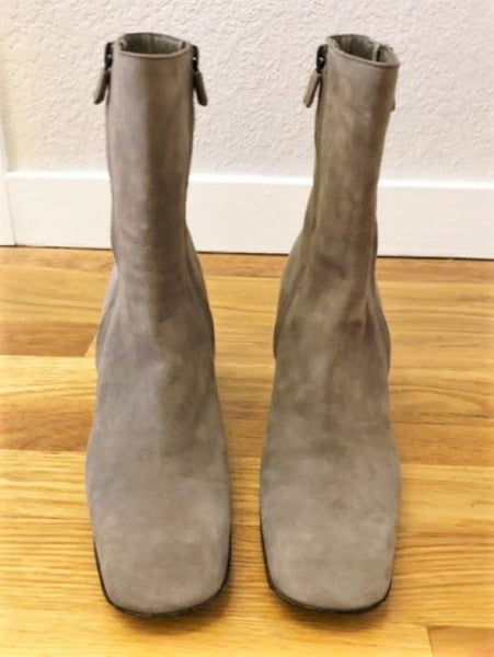 Costume National Size 7 Taupe Suede Boots