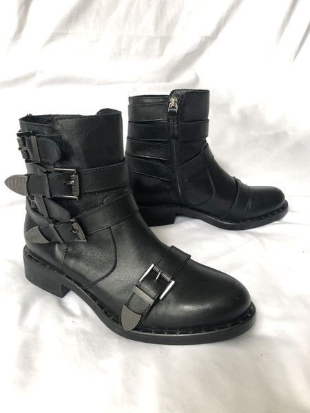 Ateliers Size 6.5 Black Buckle Moto Boots