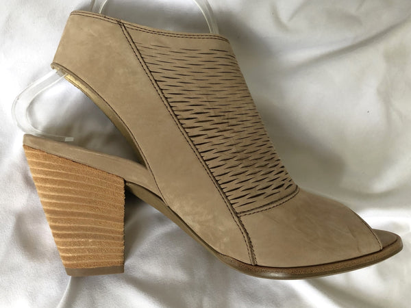 Paul Green Size 8 Cayanne Peep Toe Bootie