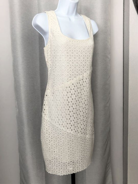 Yoana Baraschi Size 6 White Lace Dress - CLEARANCE