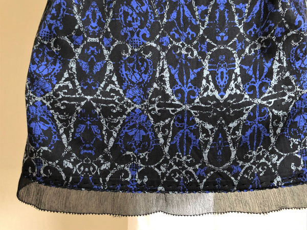 Elie Tahari MEDIUM Blue and Black Silk Top