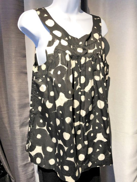 Theory LARGE Black and White Circles Top