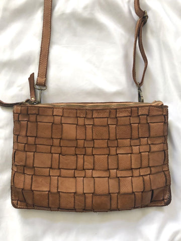 Costanza Rota Tan Woven Leather Cross Body