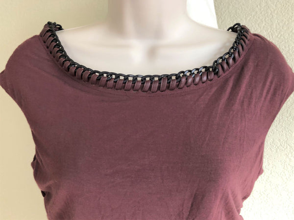 Bailey44 NEW MEDIUM Burgundy Chain Top