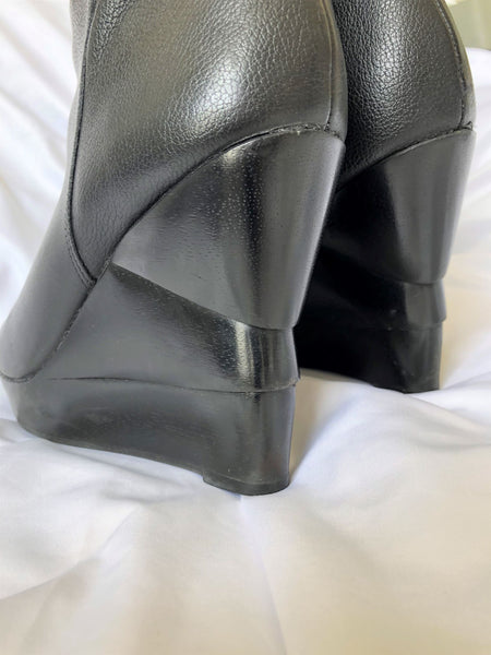 Diane von Furstenberg Size 7.5 Black Opalista Leather Platform Boots