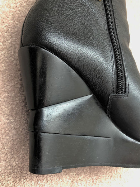 Diane von Furstenberg Size 7.5 Black Opalista Leather Platform Boots