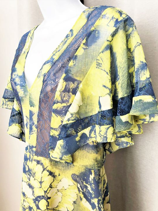 BCBGMaxazria Size 12 Blue and Yellow Floral Dress FABULUX BCBGMaxazria Size 12 Blue and Yellow Floral Dress FABULUX