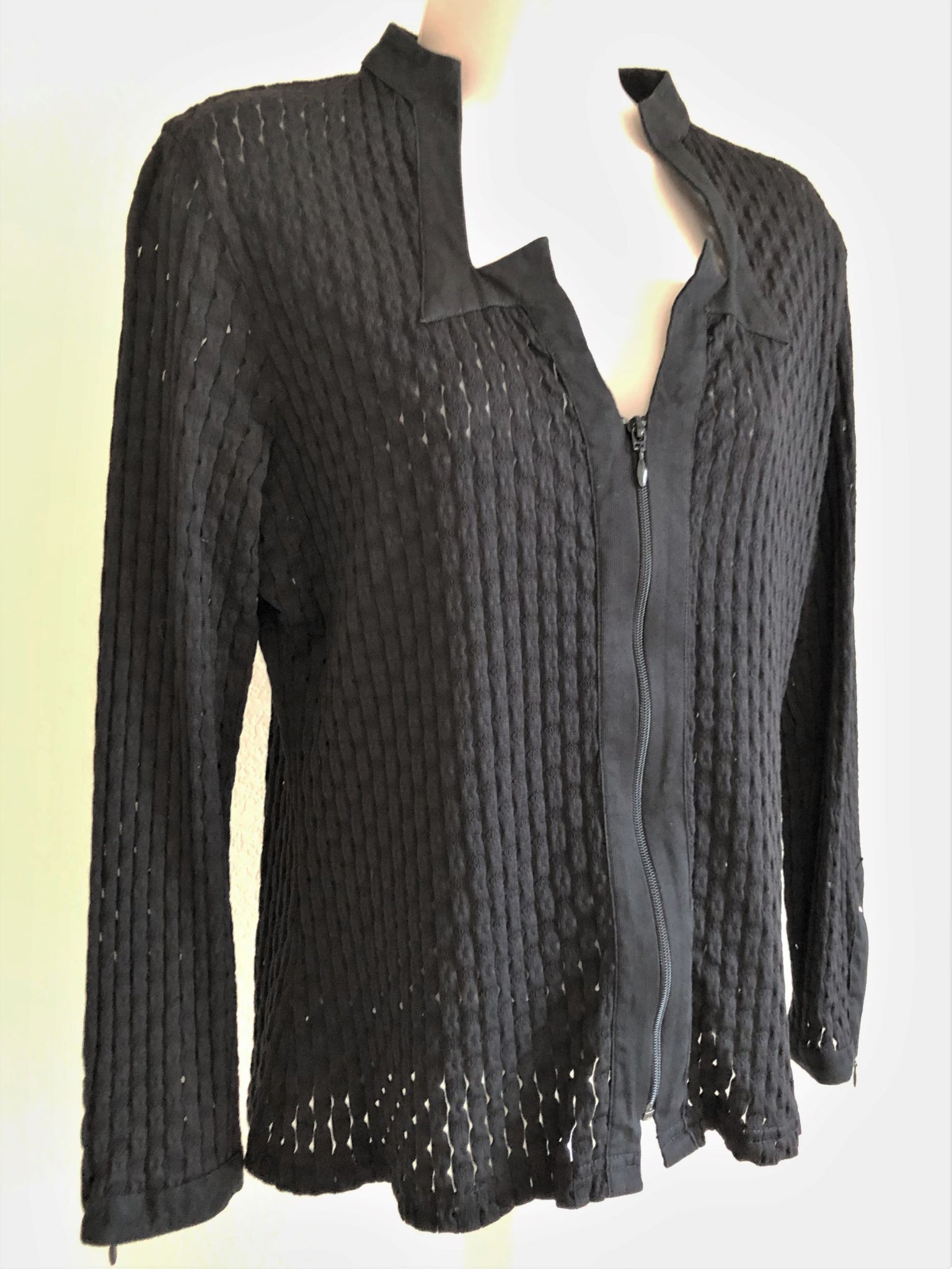 Anne Fontaine MEDIUM Black Textured Top