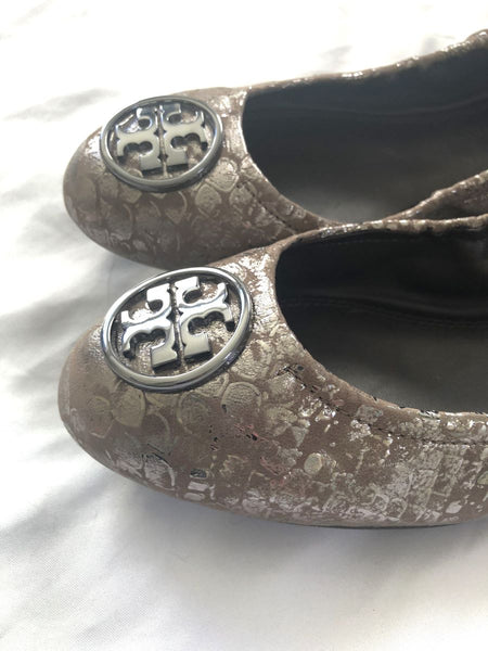 Tory Burch Heidi Size 9.5 Metallic Leather Flats