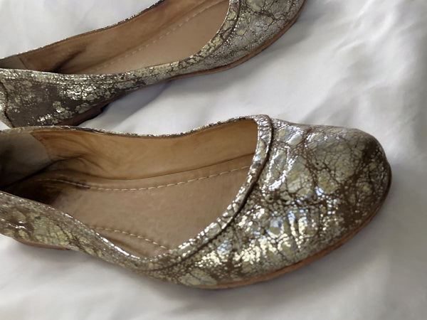 Frye Size 7.5 Carson Metallic Ballet Flat