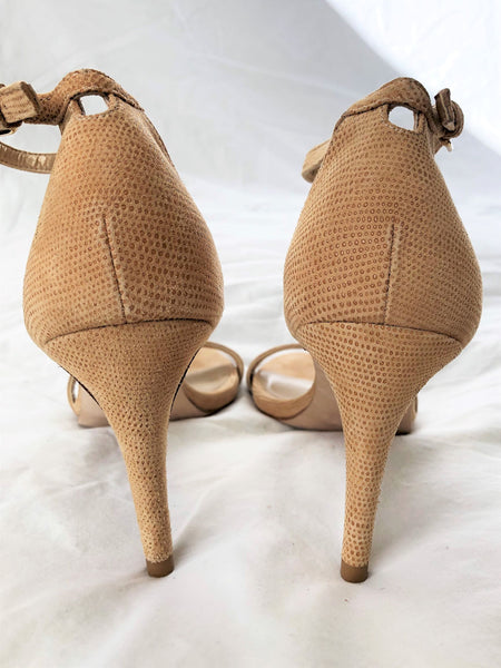 Stuart Weitzman Size 9.5 Nude Leather Strappy Sandals - CLEARANCE