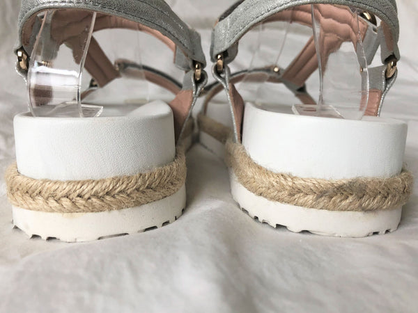 Taryn Rose Size 8 Lydia Silver Leather Sandals - NEW - CLEARANCE