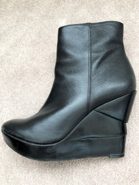 Diane von Furstenberg Size 7.5 Black Opalista Leather Platform Boots