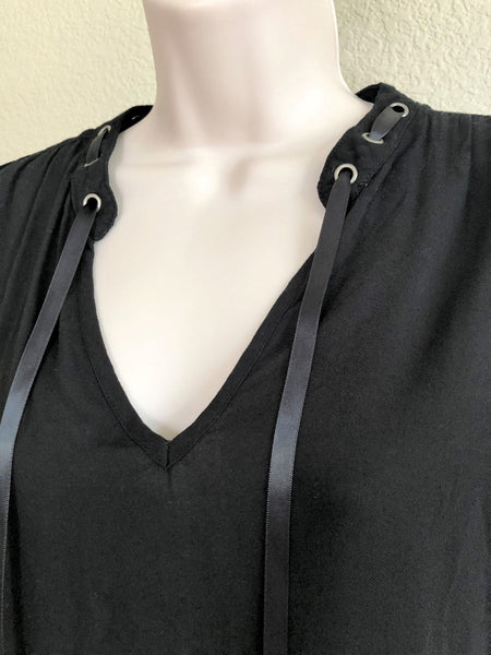 Bella Dahl for Anthropologie Size XS Black Grommet Top