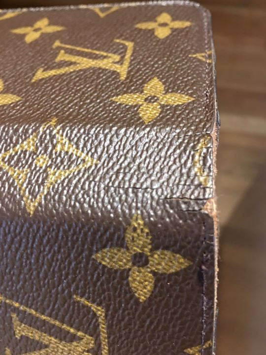 Louis Vuitton Authentic Folio iPhone 10 Case - CLEARANCE