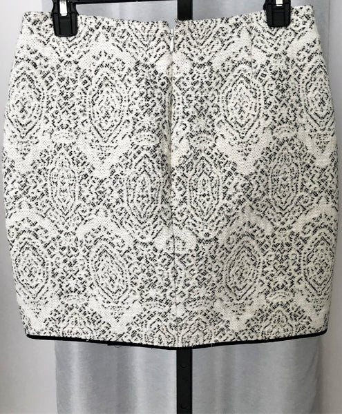 Maje MEDIUM White Ruffle Mini Skirt