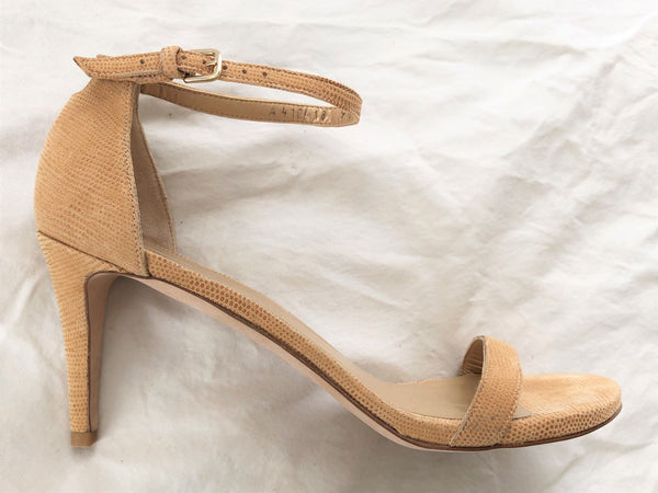 Stuart Weitzman Size 9.5 Nude Leather Strappy Sandals