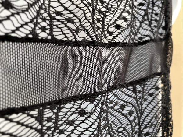 BCBGMaxazria Size XS Black Lace Back Tank