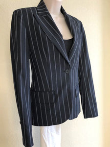 Theory Size 4 Navy Pinstriped Blazer