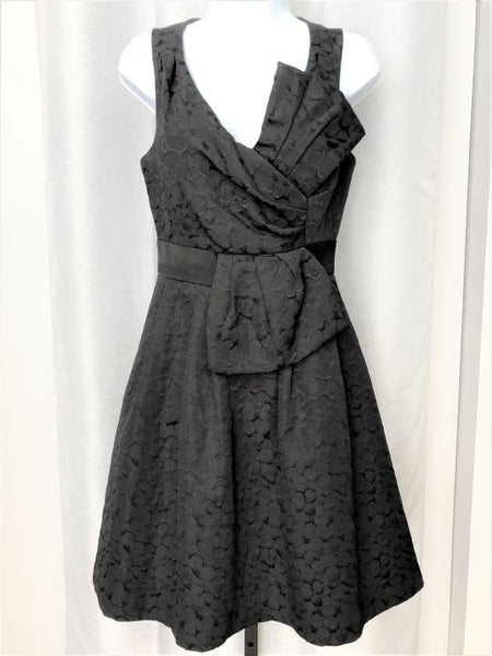 Max and Cleo Size 4 Black Dress