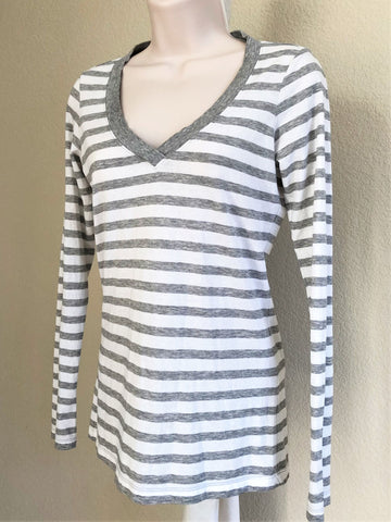 VINCE SMALL White and Gray Striped Top