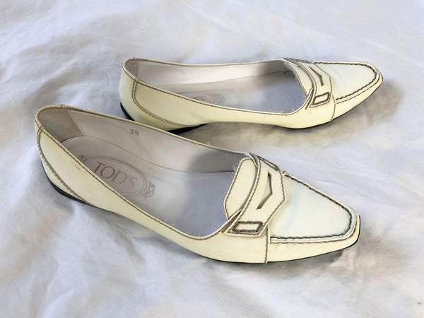 TOD'S Size 5 Ivory Patent Leather Loafers - $500 RETAIL