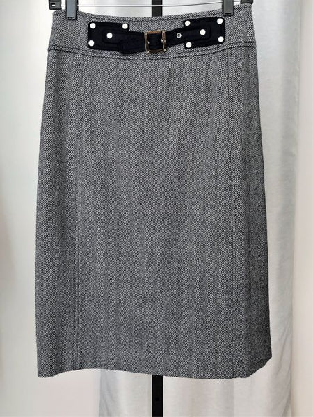 Tory Burch Size 6 Navy and White Tweed Skirt - CLEARANCE