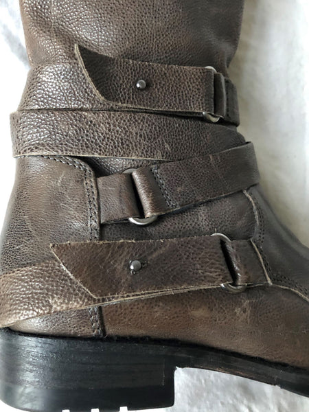 Vera Wang Lavender Size 6 Kippy Gray Brown Boots