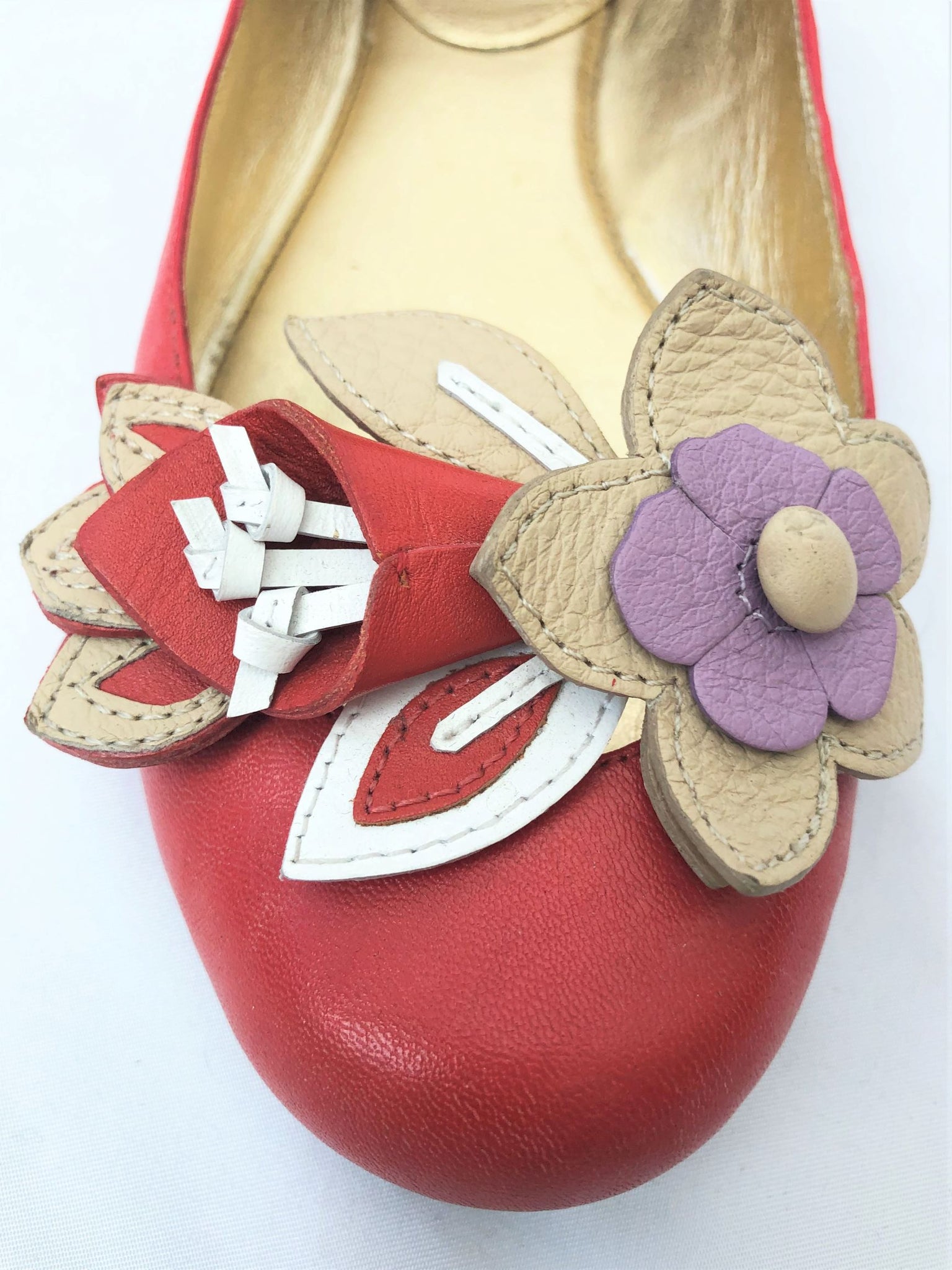 COACH Size 6 Chrisann Red Leather Floral Flats