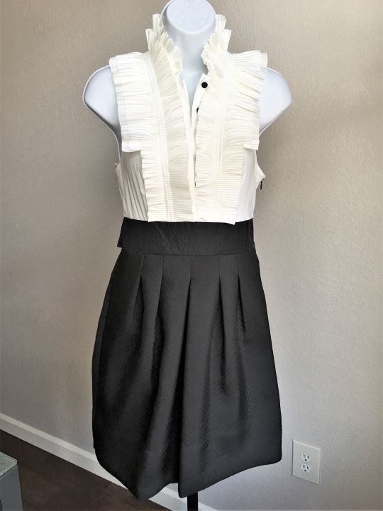 BCBGMaxazria NEW Size White Ruffle Bodice Dress β FABULUX