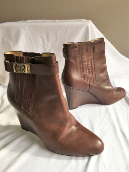 COACH Size 10 Brown Leather Ankle Boots