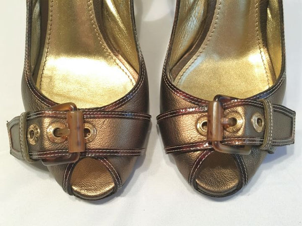 Dolce & Gabanna Authentic Size 8.5 Gold Leather Slingbacks