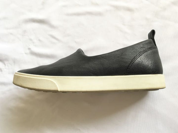 Ecco Size 5 Gillian Black Leather Slip-On