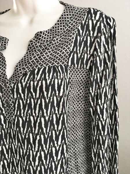 Ella Moss Anthropologie SMALL Black and White Blouse