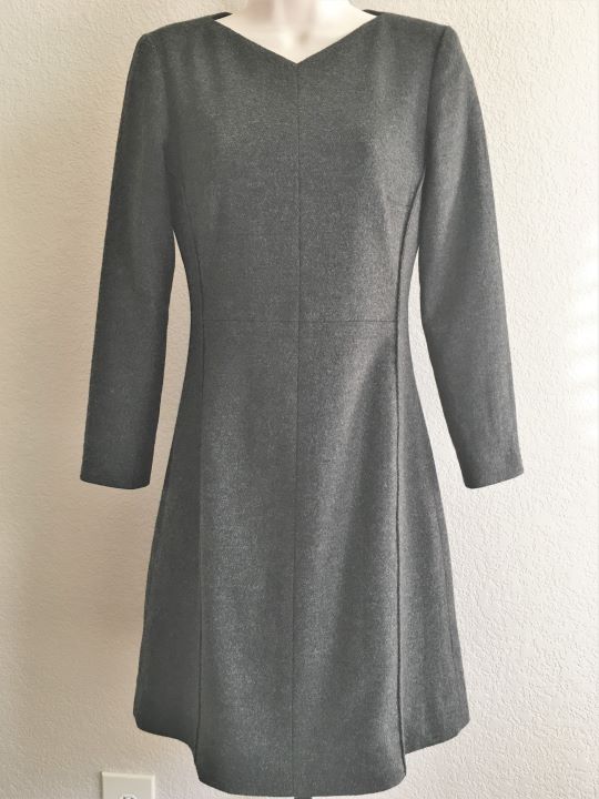 Lyn Devon Size 2 Gray Cashmere Dress - $1,295 RETAIL