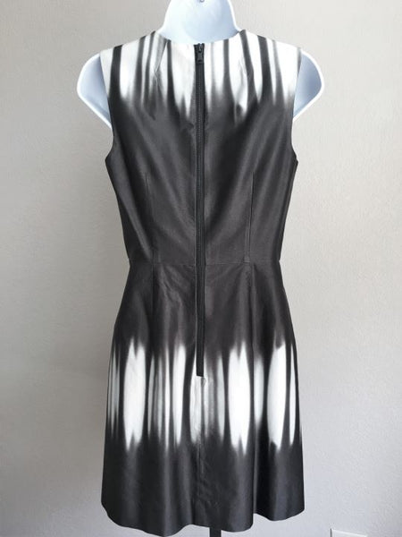 Milly Size 4 Dark Gray Dress with White Ombre Stripes