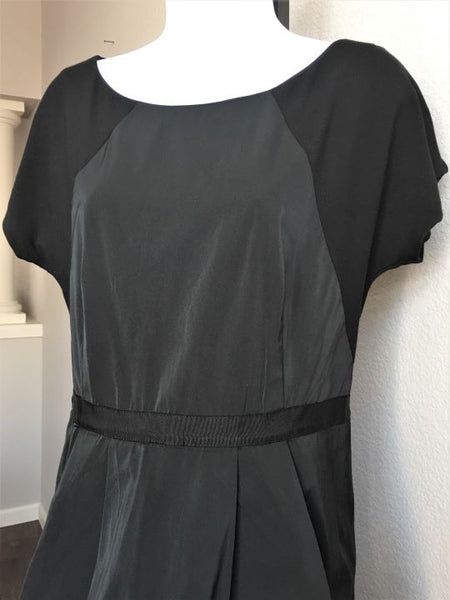 Theory Size 10 Black Two Tone Dress