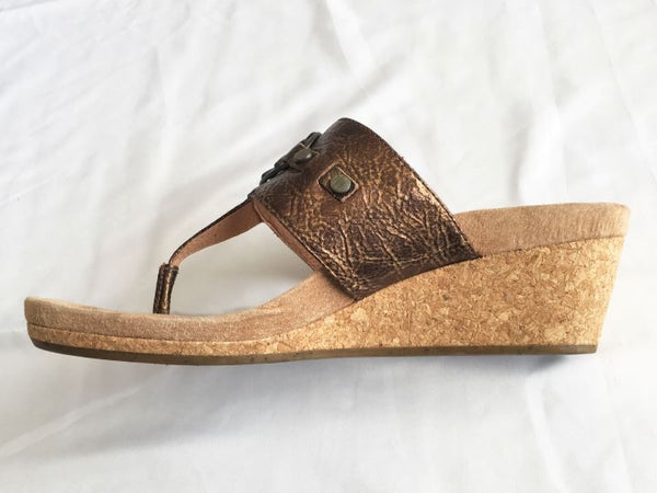 UGG Size 8 Brielle Bronze Cork Wedge Sandal