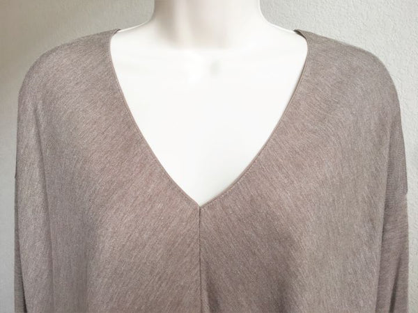 VINCE LARGE Tan Long Sleeve V-Neck Top