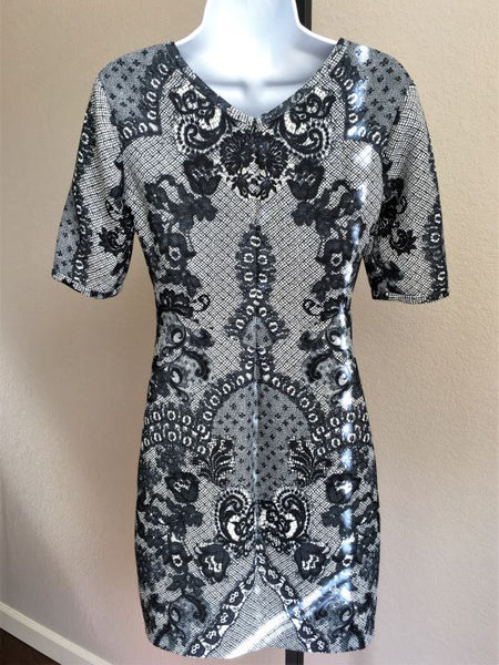 Yoana Baraschi Anthropologie Size 0 Navy Print Dress  - CLEARANCE