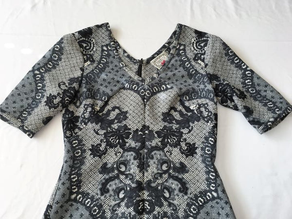 Yoana Baraschi Anthropologie Size 0 Navy Print Dress  - CLEARANCE