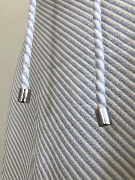 Tocca Size 2 Cream and Blue Striped Wool Skirt