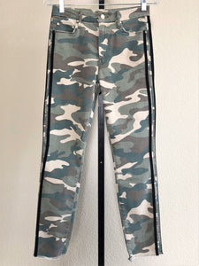 MOTHER Size 4 High Waisted Looker Camo Jeans