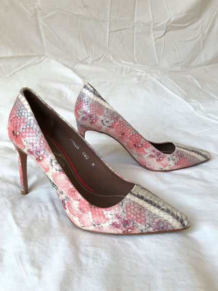 Donald Pliner Size 8 Phillo Pink Floral Pump