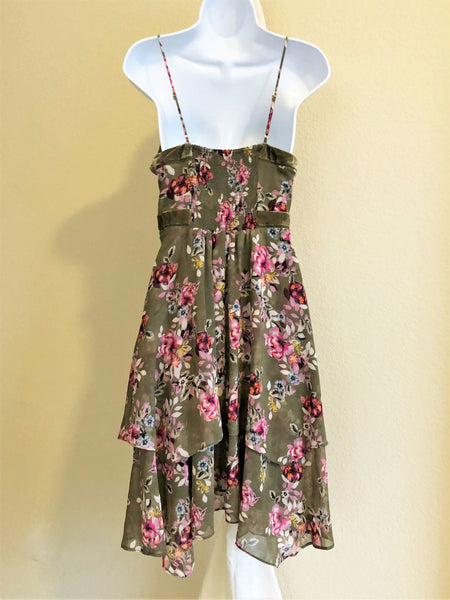 WHBM NEW Size 10 Green Floral Dress