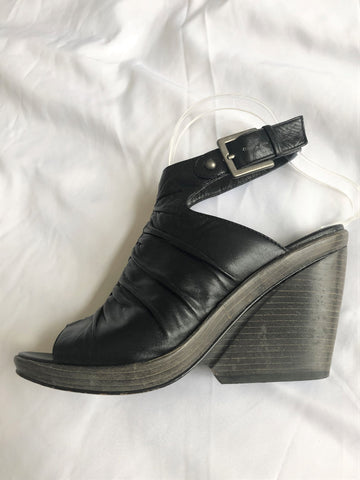 B Makowsky Size 6 Black Peep Toe Wedges - CLEARANCE
