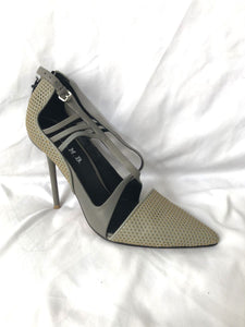 L.A.M.B. Boston Size 7 Gray Leather Perforated Heels