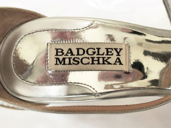 Badgley Mischka Size 7 Fierce Silver Leather Sandals - CLEARANCE