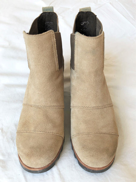 Sorel Size 7 Beige Suede Bootie