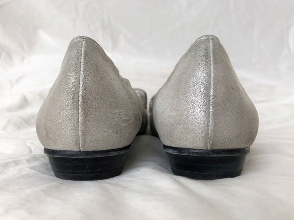 Paul Green Size 7.5 Epic Silver Zipper Flats - CLEARANCE